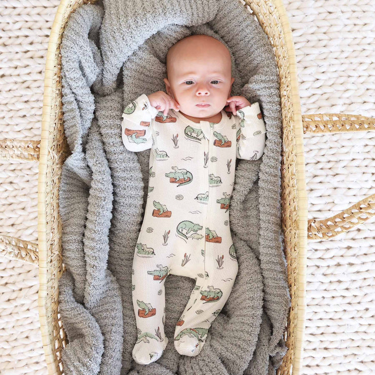 Later Gator Bamboo Waffle Zipper Footie: 0-3 months