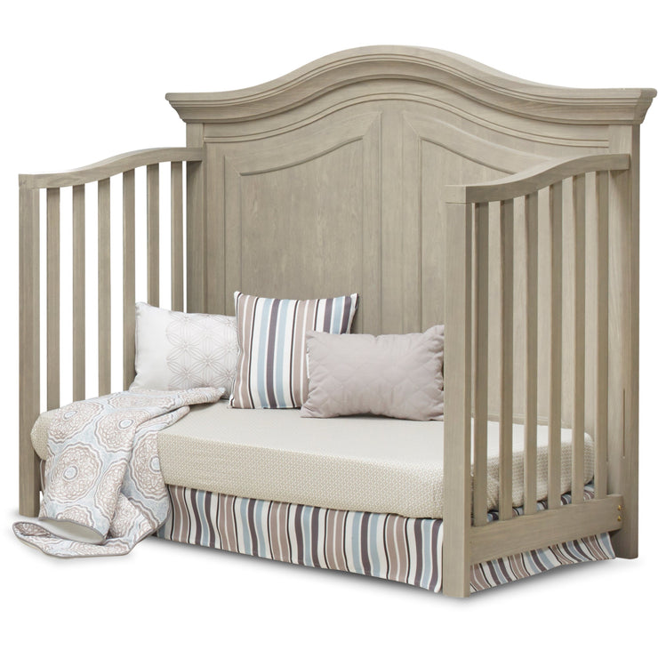 Sorelle Providence Crib