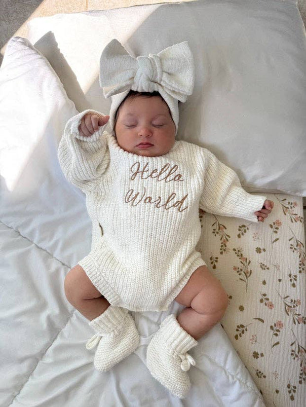 'Hello World' Announcement Romper | Textured Cloud: 0-3M