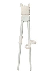 Loulou Lollipop Learning Chopsticks | Llama