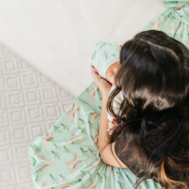 Copper Pearl Top Knot Hat | Cusco
