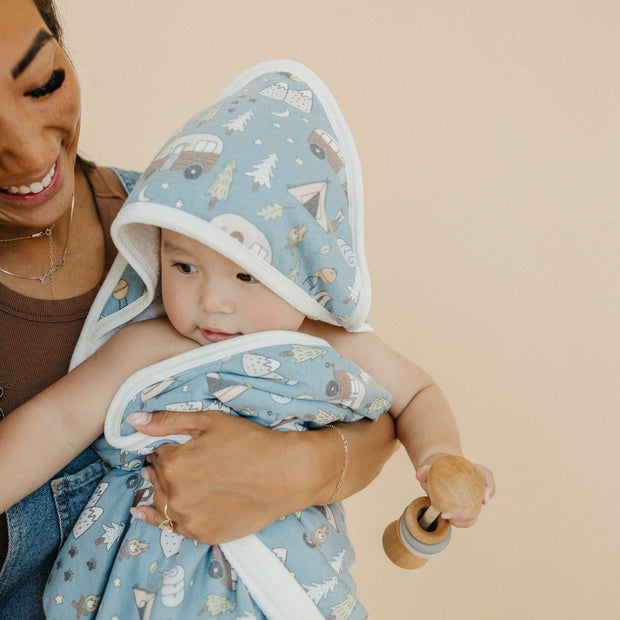 Copper Pearl Premium Knit Hooded Towel | Bridger