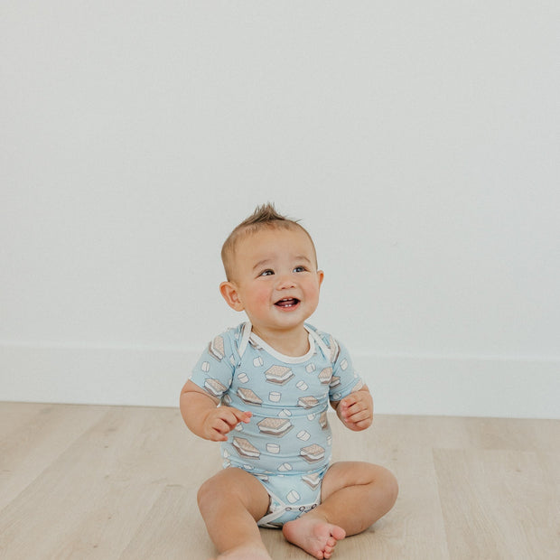 Copper Pearl Short Sleeve Bodysuit | S'mores