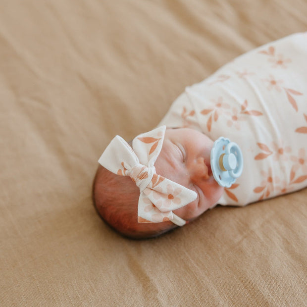 Copper Pearl Classic Nylon Bow | Rue