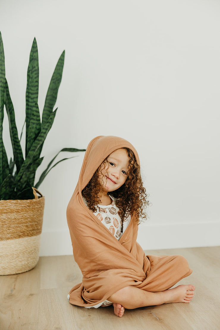 Copper Pearl Premium Knit Hooded Towel | Pecan