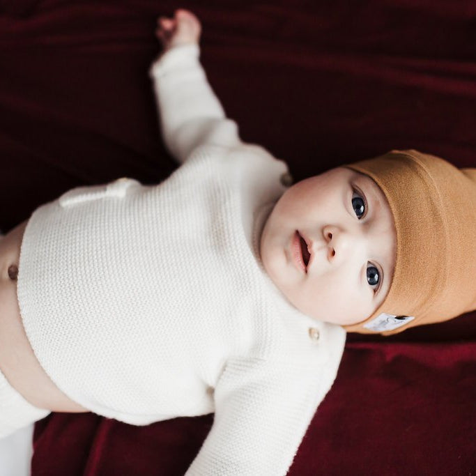 Copper Pearl Top Knot Hat | Camel