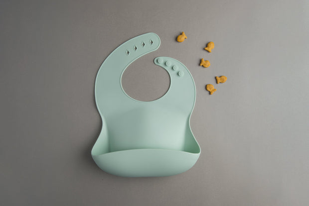 Loulou Lollipop Silicone Bib | Mint