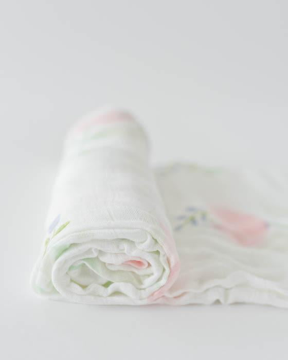 Little Unicorn Deluxe Swaddle - Pink Peony