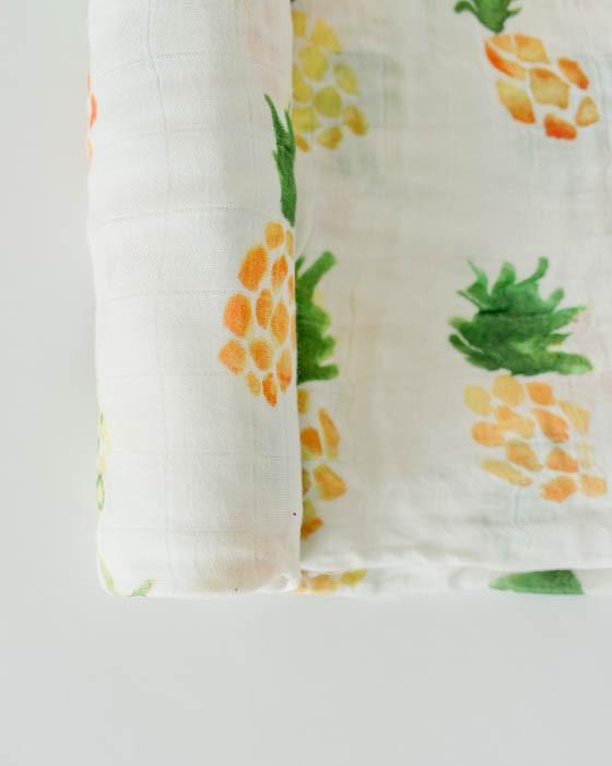 Little Unicorn Deluxe Swaddle | Pineapple