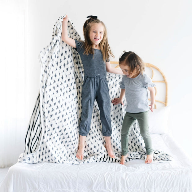 Copper Pearl Three-Layer Jumbo Quilt | Wild