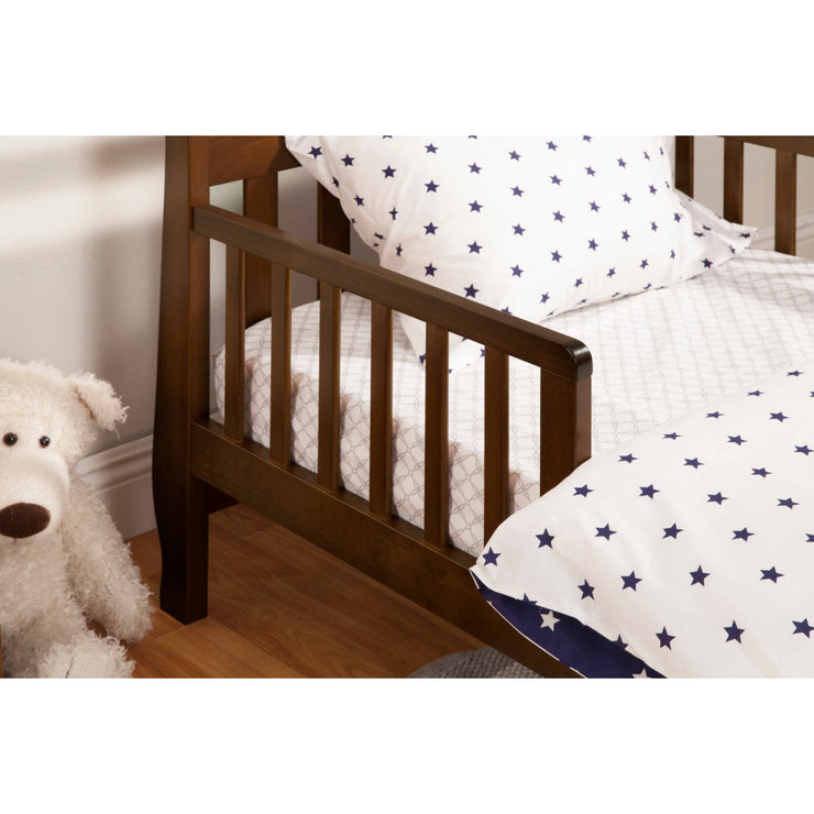 DaVinci Sleigh Toddler Bed