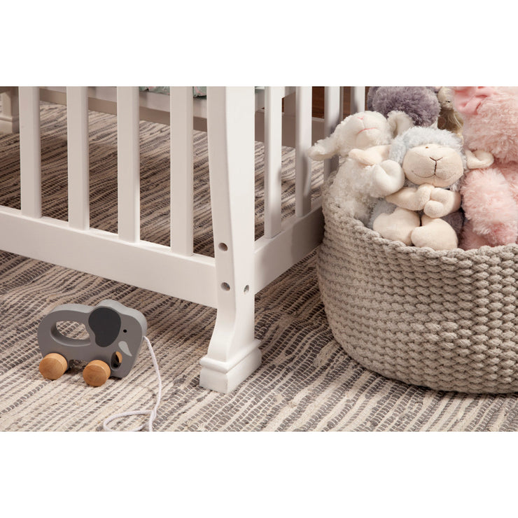 DaVinci Kalani 2-in-1 Mini Crib & Twin Bed