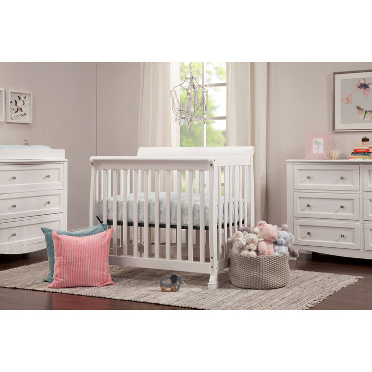 DaVinci Kalani 2-in-1 Mini Crib & Twin Bed