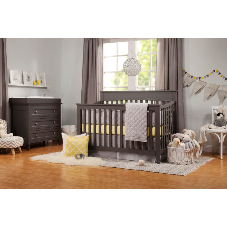 DaVinci Grove 4-in-1 Convertible Crib