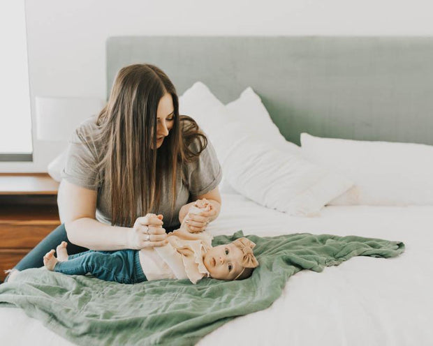 Little Unicorn Big Kid Deluxe Muslin Quilt | Sage