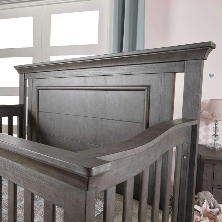 Pali Como Flat Forever Crib + Double Dresser Set