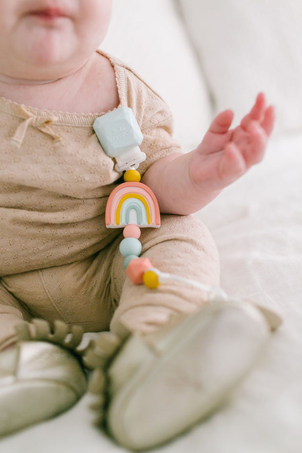 Loulou Lollipop Darling Pacifier Clip | Rainbow