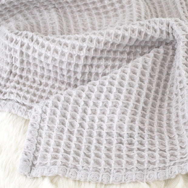 Sugar + Maple Honeycomb Blanket - Light Grey