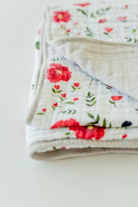 Little Unicorn Cotton Muslin Quilt | Summer Poppy