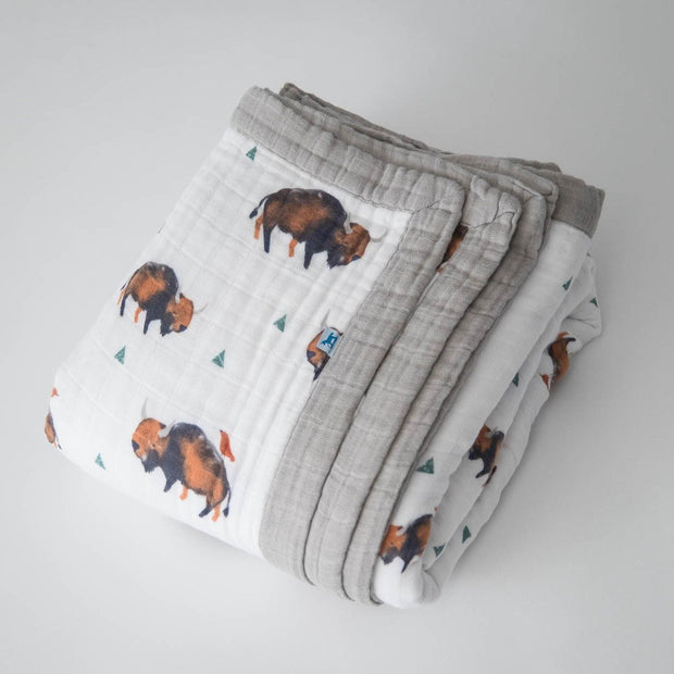 Little Unicorn Big Kid Cotton Muslin Quilt | Bison